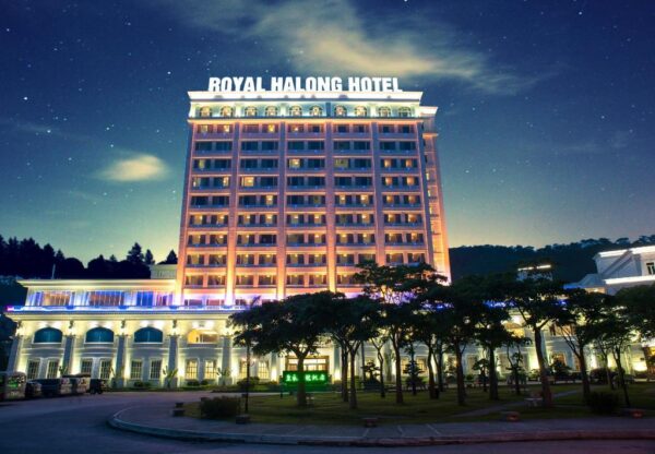 Thi công bảng hiệu hotel đẹp tại Đà Nẵng 0974480518 (Mr Phương)