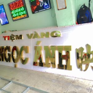 Thi công làm bảng biển quảng cáo tiệm vàng bạc đẹp ở Đà Nẵng LH: 0974480518